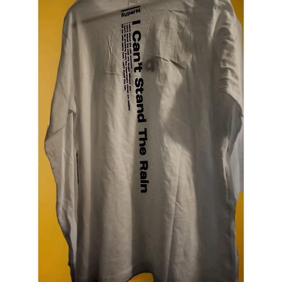 New SuperM Band Group T-shirt - Kpop Size Medium Can't Stand The Rain A98 - Picture 3 of 6